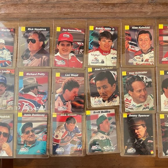 Lot of 29 Nascar Collector Cards 1993 Pro Set Finish Line 1993 - Picture 1 of 4